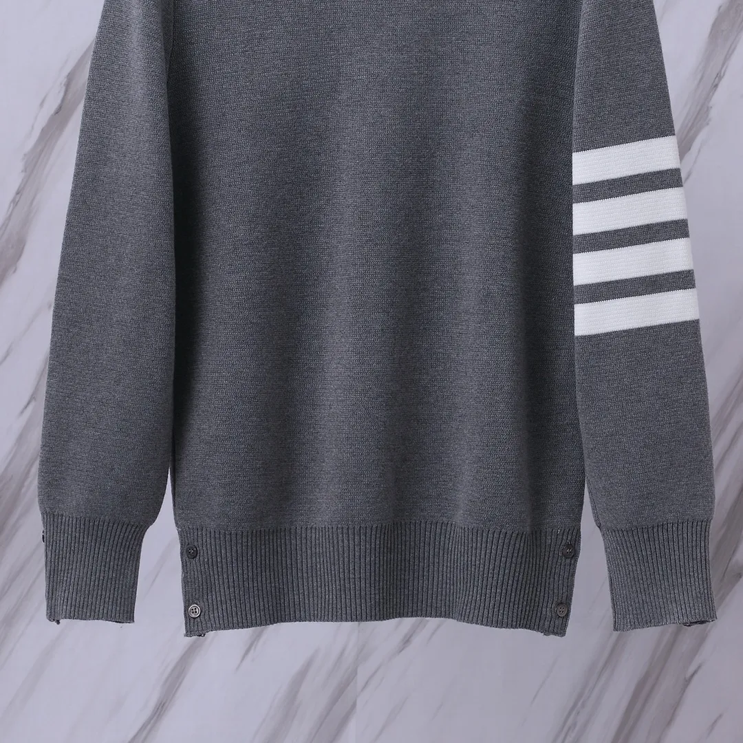 ：M 02 （TBClassic ） THOM BROWNE .TBClassic Breathable Same Style ：White/Navy Blue /Gray/ Blue Size：1/2/3/4